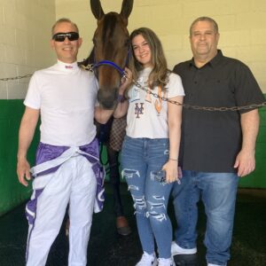 GFG-Charlie and members at Yonkers Raceway with horse